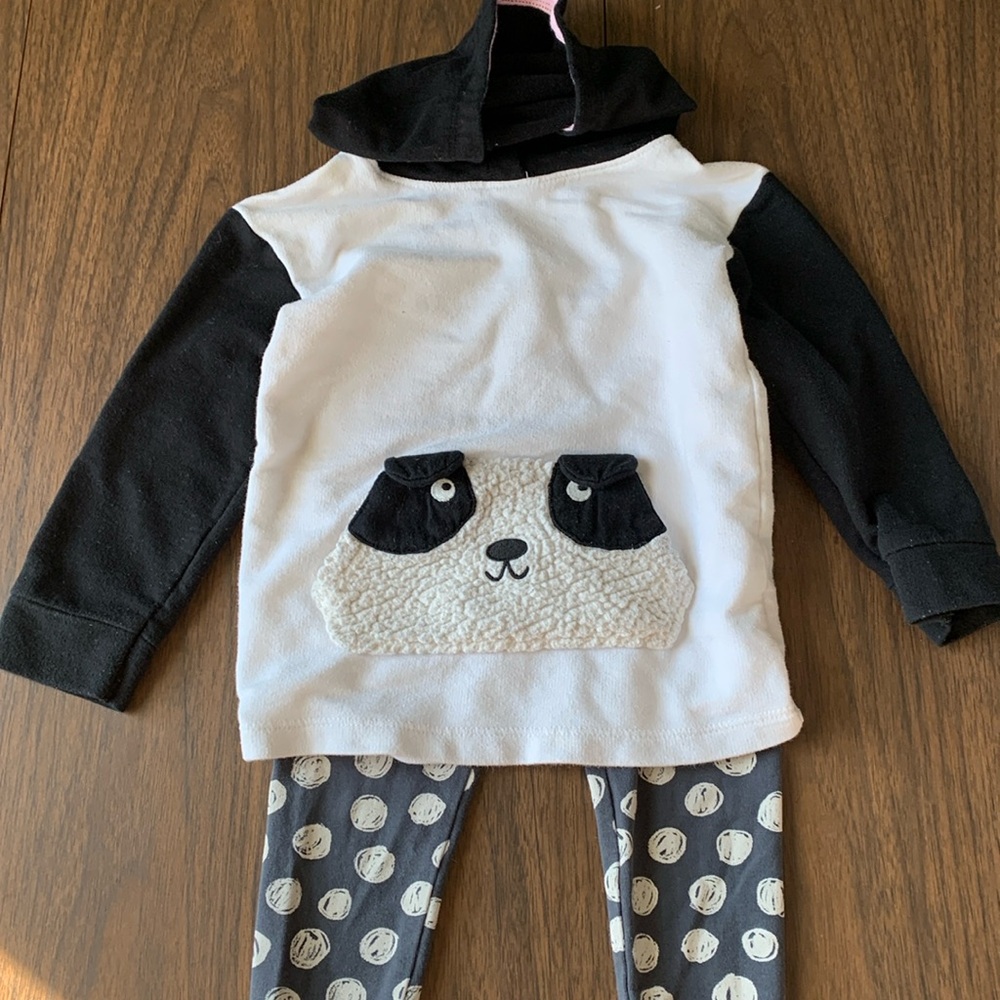 Girls 2T outfit Cat & Jack long sleeve t shirt & leggings panda black & white